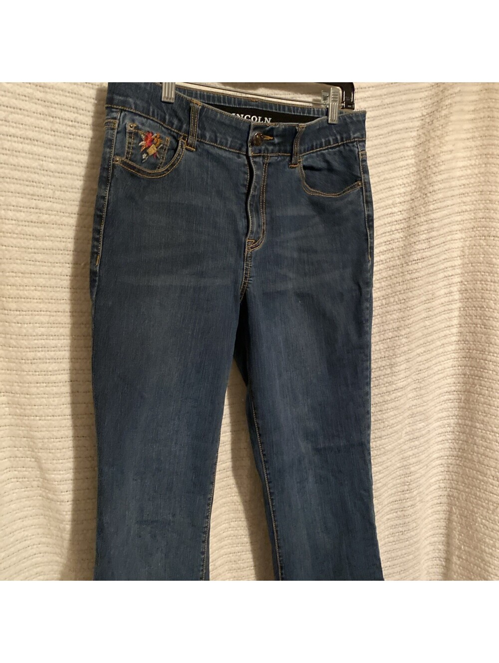 Lincoln Outfitters Women's Embroidery Bootcut Jean, Light_Wash - Size 10